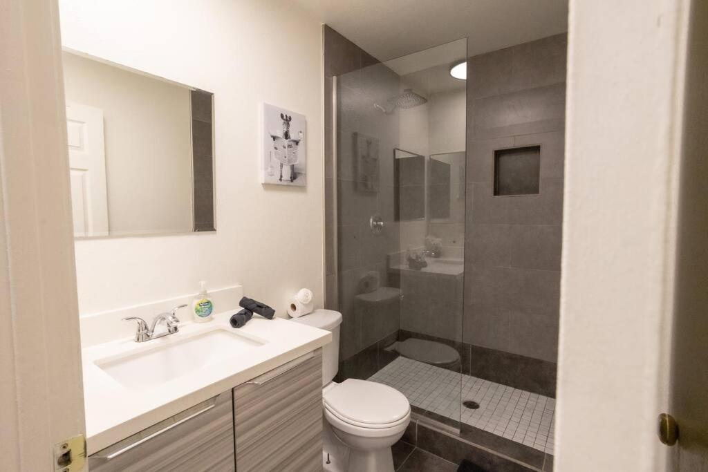 2 Bedroom Close To Las Vegas Strip Exterior photo